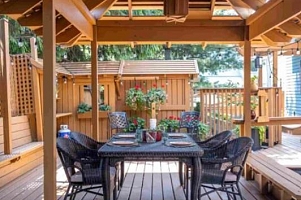 1009 Lawrence Avenue - Photo 7