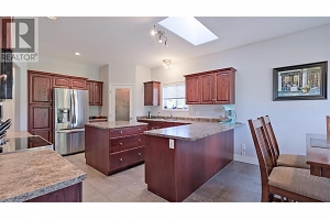 755 Birch Avenue - Photo 11
