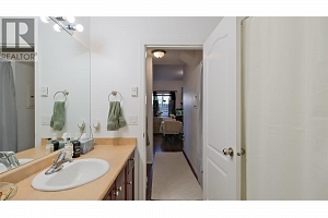 755 Birch Avenue - Photo 32