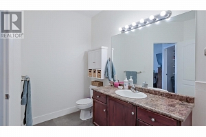 755 Birch Avenue - Photo 37