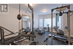 755 Birch Avenue - Photo 45