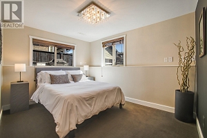 819 Cadder Avenue - Photo 45