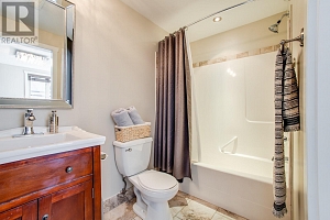 819 Cadder Avenue - Photo 48