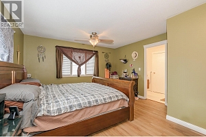 729 Stanley Avenue - Photo 13