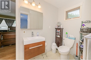 729 Stanley Avenue - Photo 14