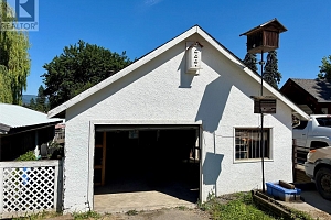 729 Stanley Avenue - Photo 33