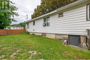 729 Stanley Avenue - Photo 38