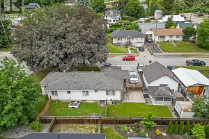 729 Stanley Avenue - Photo 50