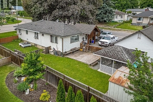 729 Stanley Avenue - Photo 52