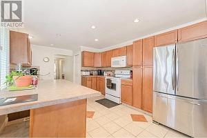 729 Stanley Avenue - Photo 6