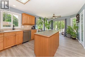 160 Carlin Street - Photo 6