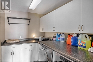 2376 Nahanni Court - Photo 33