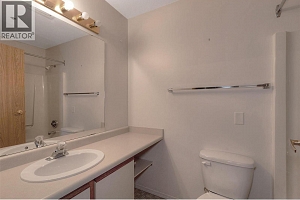 1045 Sutherland Avenue Unit# 112 - Photo 17