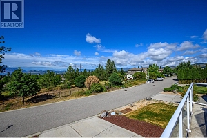 4979 Windsong Crescent - Photo 40