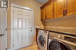 1205 Loseth Drive - Photo 27