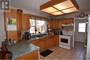 536 Loon Avenue - Photo 11