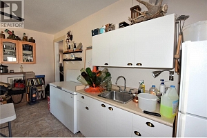 536 Loon Avenue - Photo 30