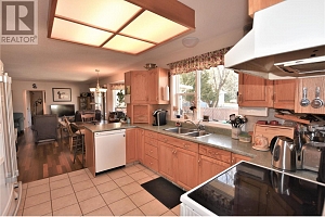 536 Loon Avenue - Photo 9