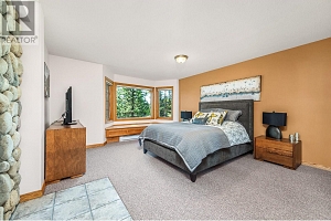705 Monashee Road - Photo 30
