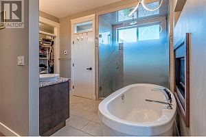 515 Silversage Place - Photo 33