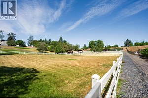 2375 Grantham Road - Photo 68