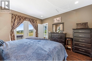 6281 Postill Lake Road - Photo 31