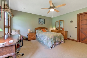 1306 Huckleberry Road - Photo 70