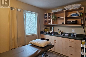 3406 28 Avenue - Photo 11