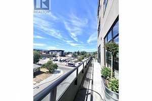 550 Osprey Avenue Unit# 3rd Floor - Photo 13