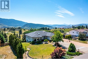 248 Scenic Drive - Photo 2