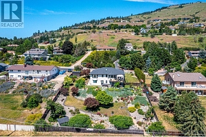 248 Scenic Drive - Photo 3