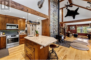 6241 33 Highway - Photo 20