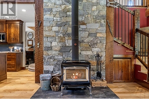 6241 33 Highway - Photo 25