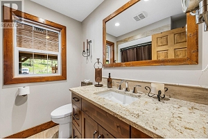 6241 33 Highway - Photo 34