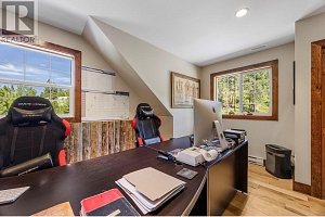 6241 33 Highway - Photo 45