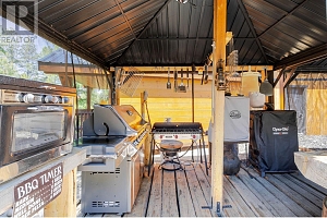 6241 33 Highway - Photo 57