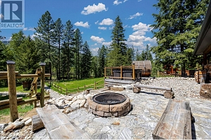 6241 33 Highway - Photo 61