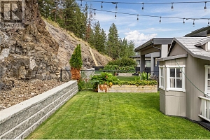 2558 Crown Crest Drive - Photo 43