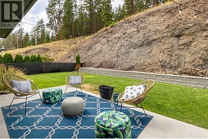 2558 Crown Crest Drive - Photo 44