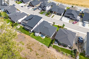 2558 Crown Crest Drive - Photo 48