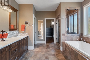 1492 Gregory Road - Photo 25