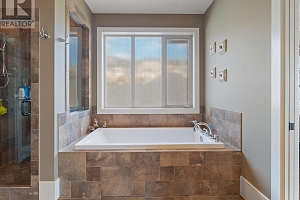 1492 Gregory Road - Photo 27