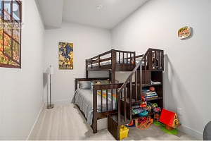 285 Diamond Way - Photo 30