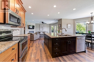 2341 Thacker Drive - Photo 2