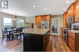 2341 Thacker Drive - Photo 3