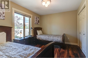 2341 Thacker Drive - Photo 32