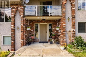 2430 CRESTVIEW Road - Photo 3
