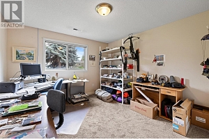 2430 CRESTVIEW Road - Photo 33