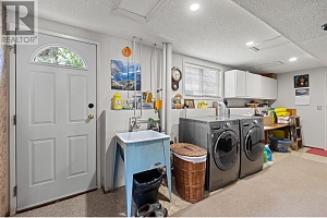 2430 CRESTVIEW Road - Photo 35
