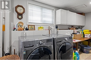 2430 CRESTVIEW Road - Photo 36